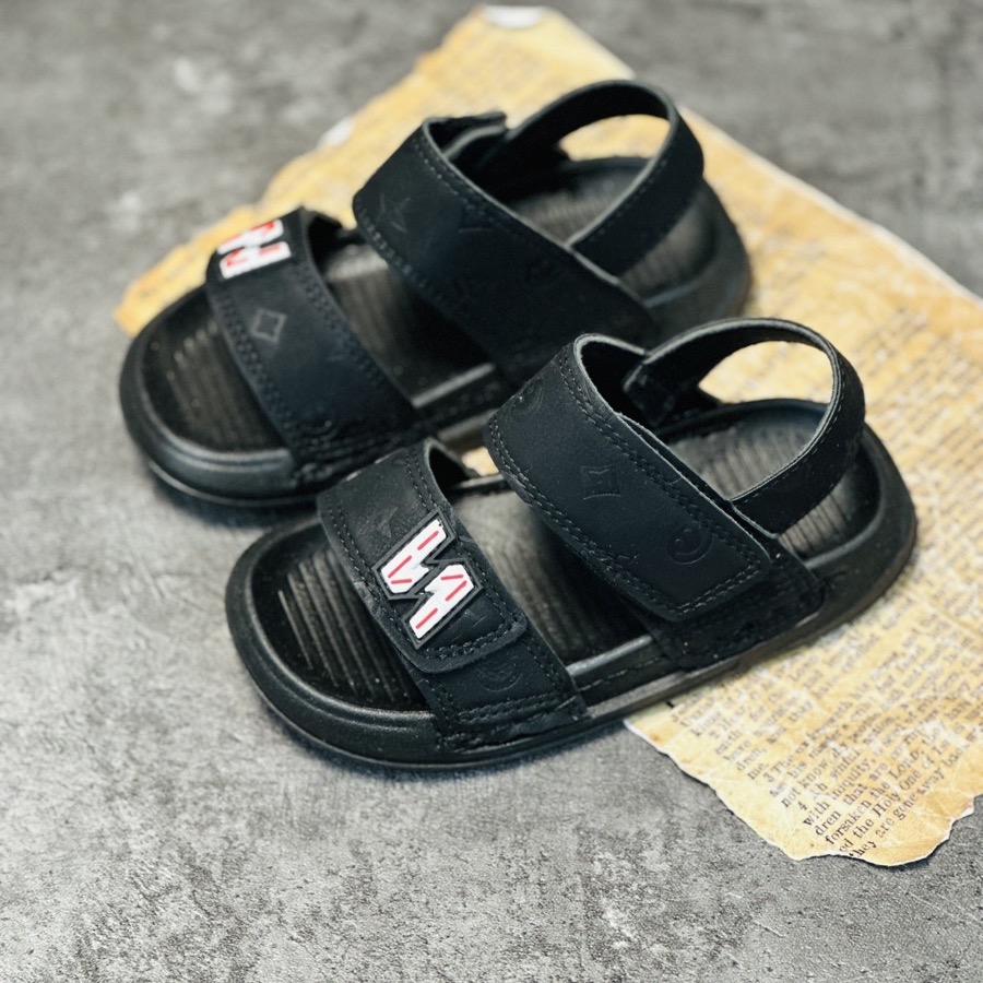 صندل بچگانه وارداتی نیوبالانس دو چسب کد 032403